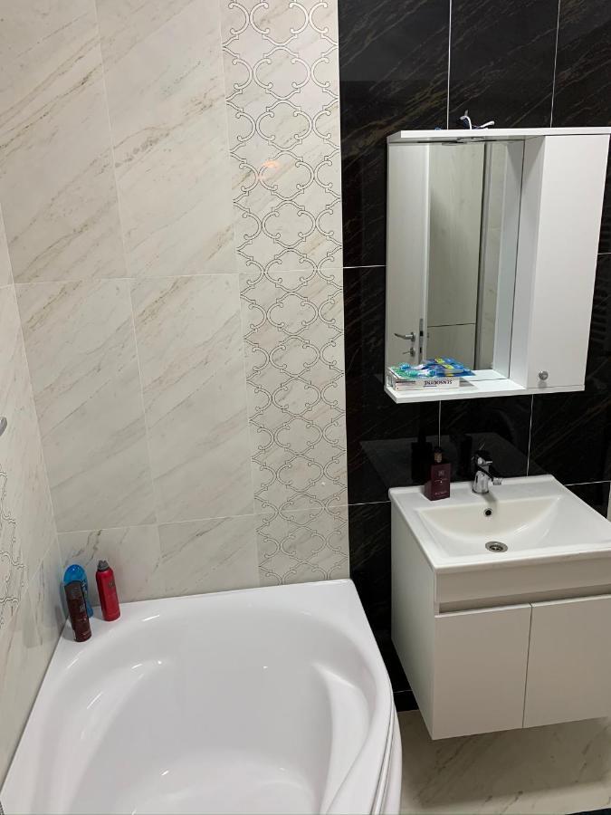 Apartament Cu Regim Hotelier Militari Residence Helen Chiajna Exterior photo